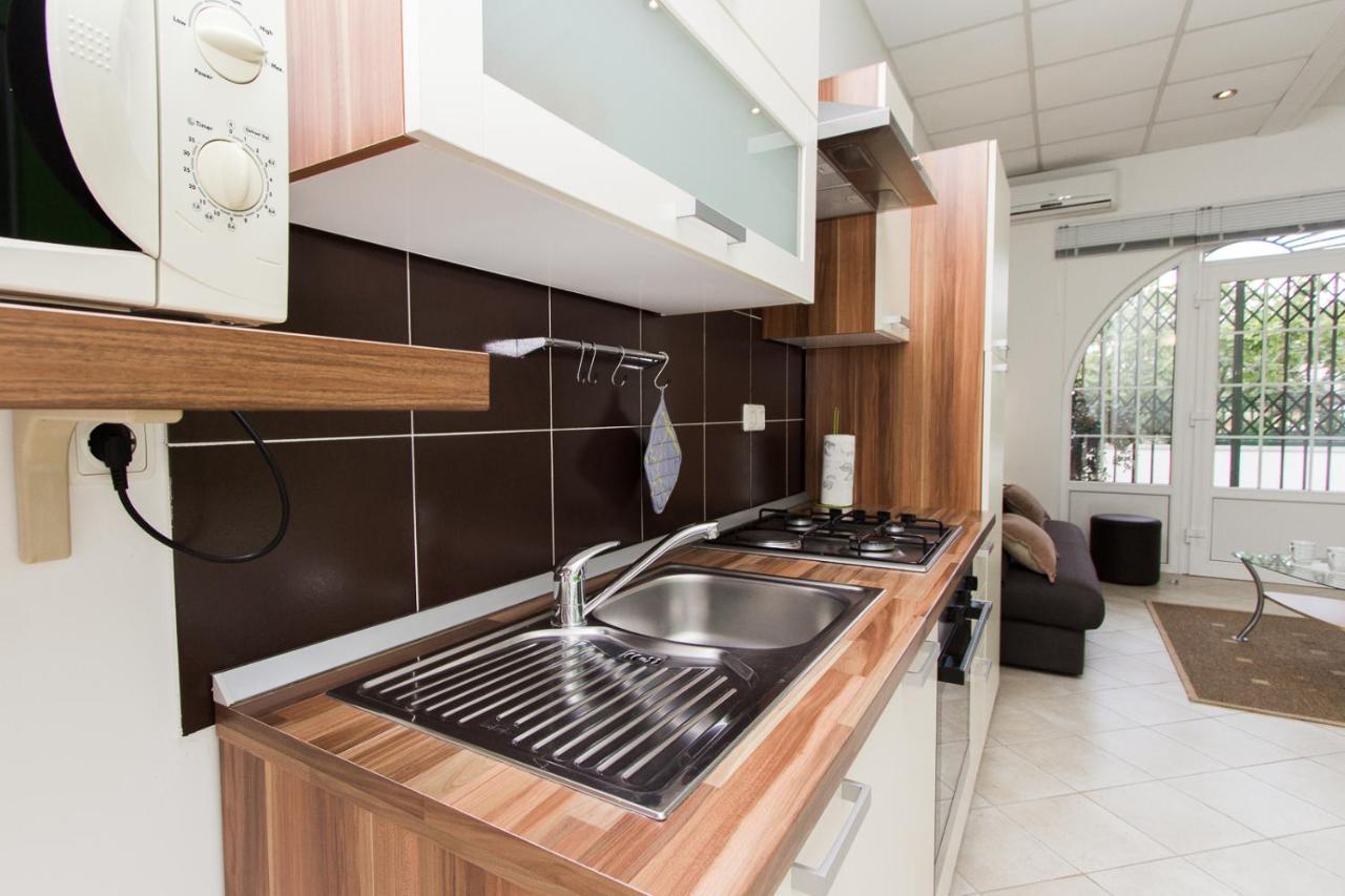 Apartments Lupus Vodice Exterior photo