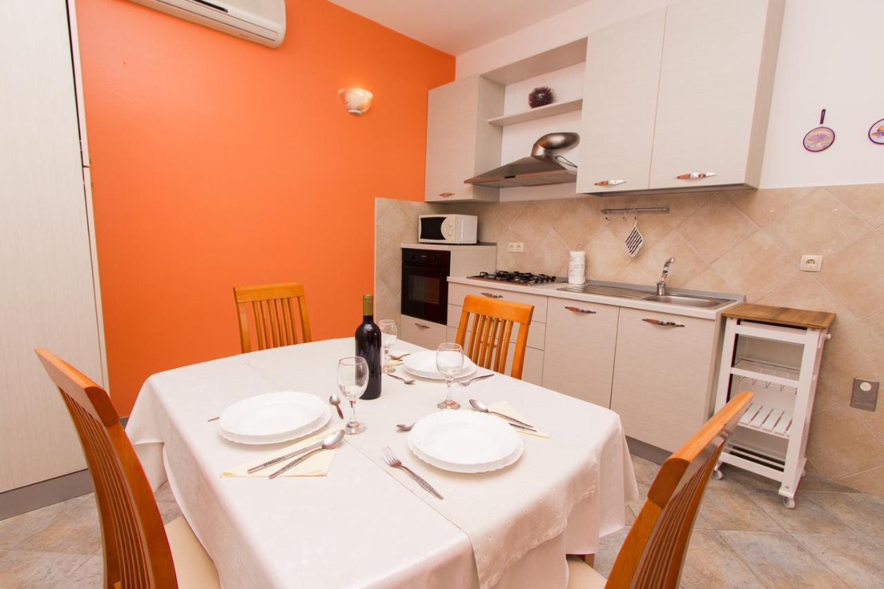 Apartments Lupus Vodice Exterior photo